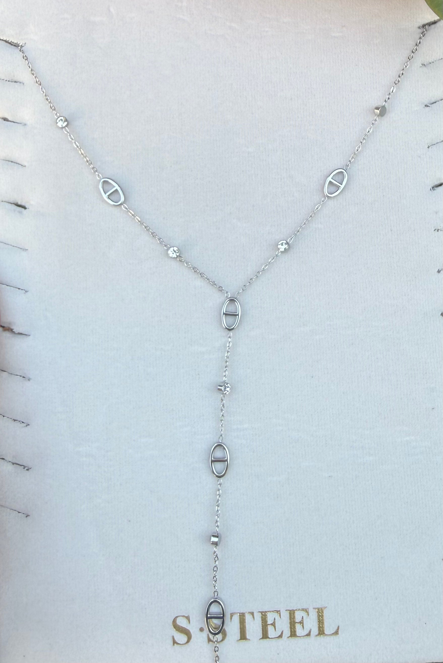 Collier Lilyas